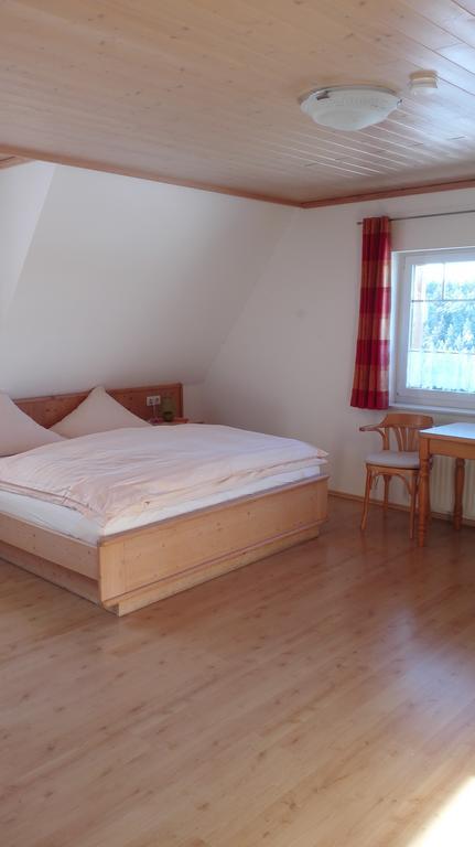 Pension Forsthaus Taele - Das Gaestehaus Vom Schwarzwaldgasthaus Salenhof Titisee-Neustadt Exteriér fotografie